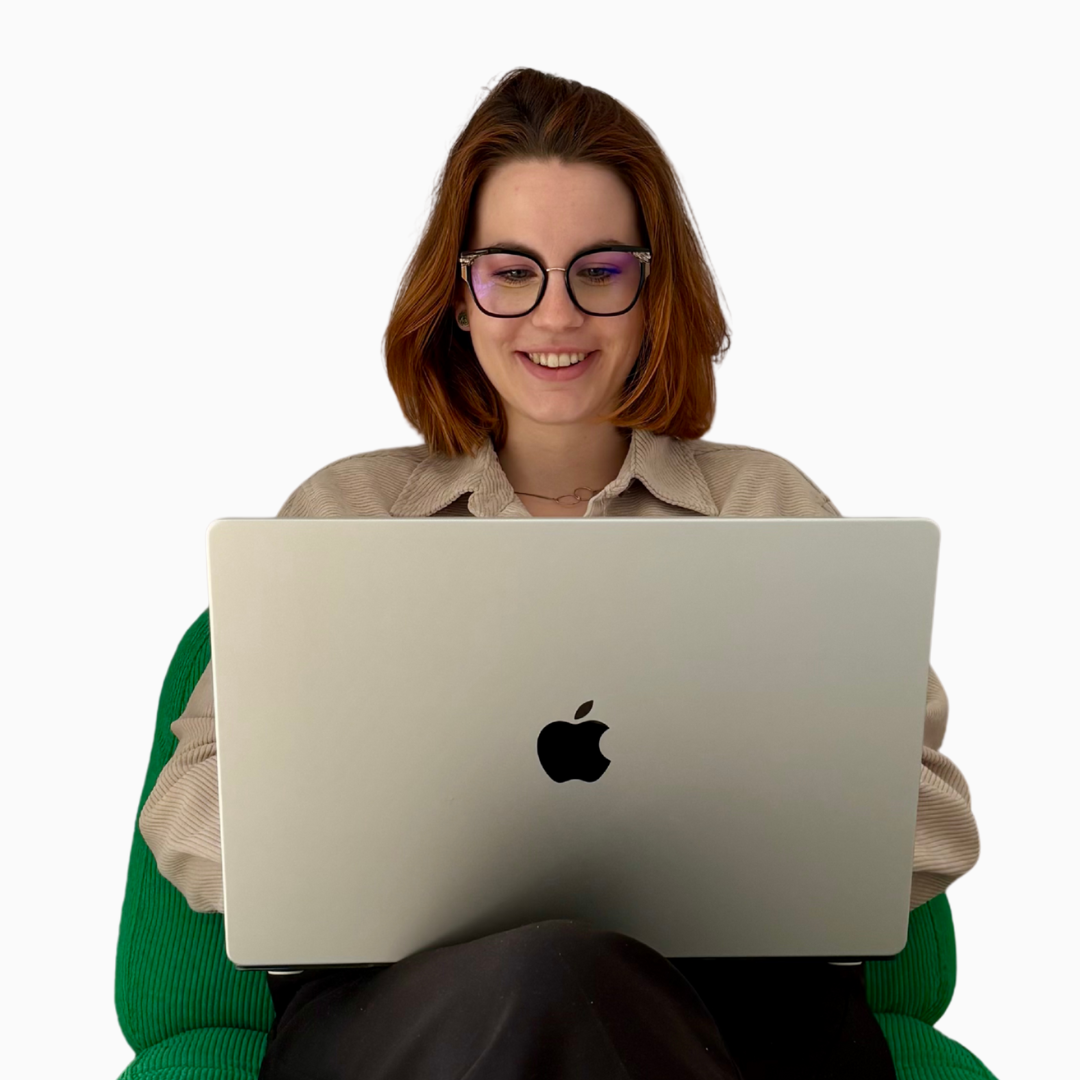 Chloé Stratency Consultante Digitale Chloé Stratency Consultante Digitale